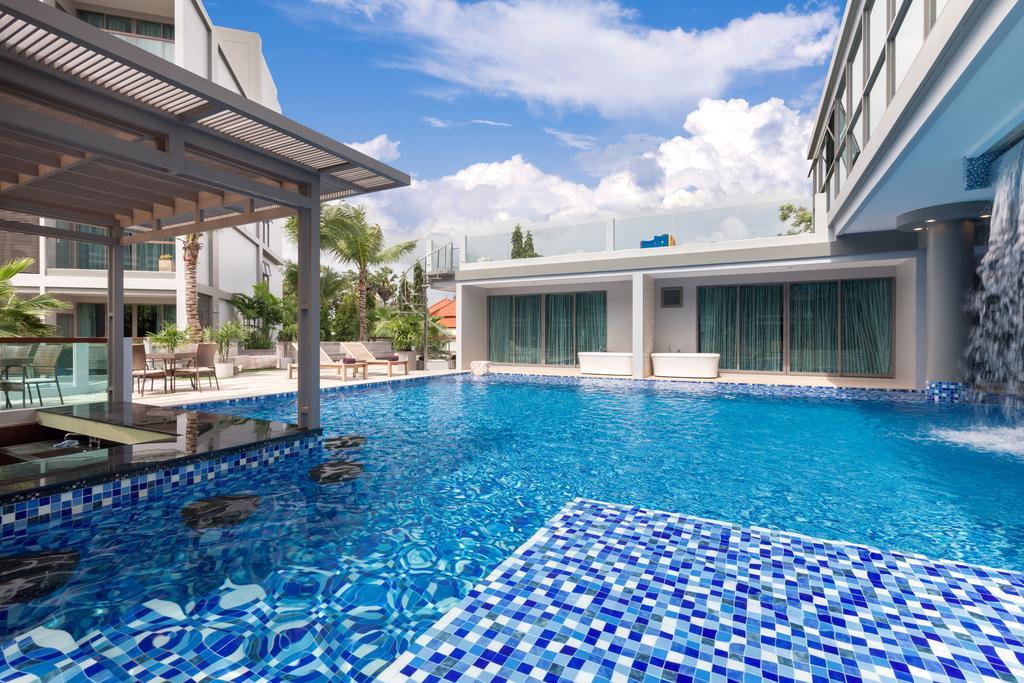 The Regent Phuket Bangtao Beach Aparthotel Банг Тао Бийч Екстериор снимка